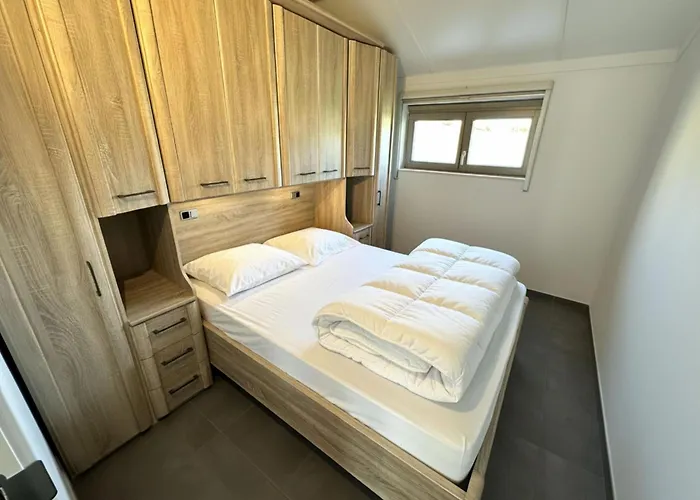 Westhinder Ii H19 Holiday home *